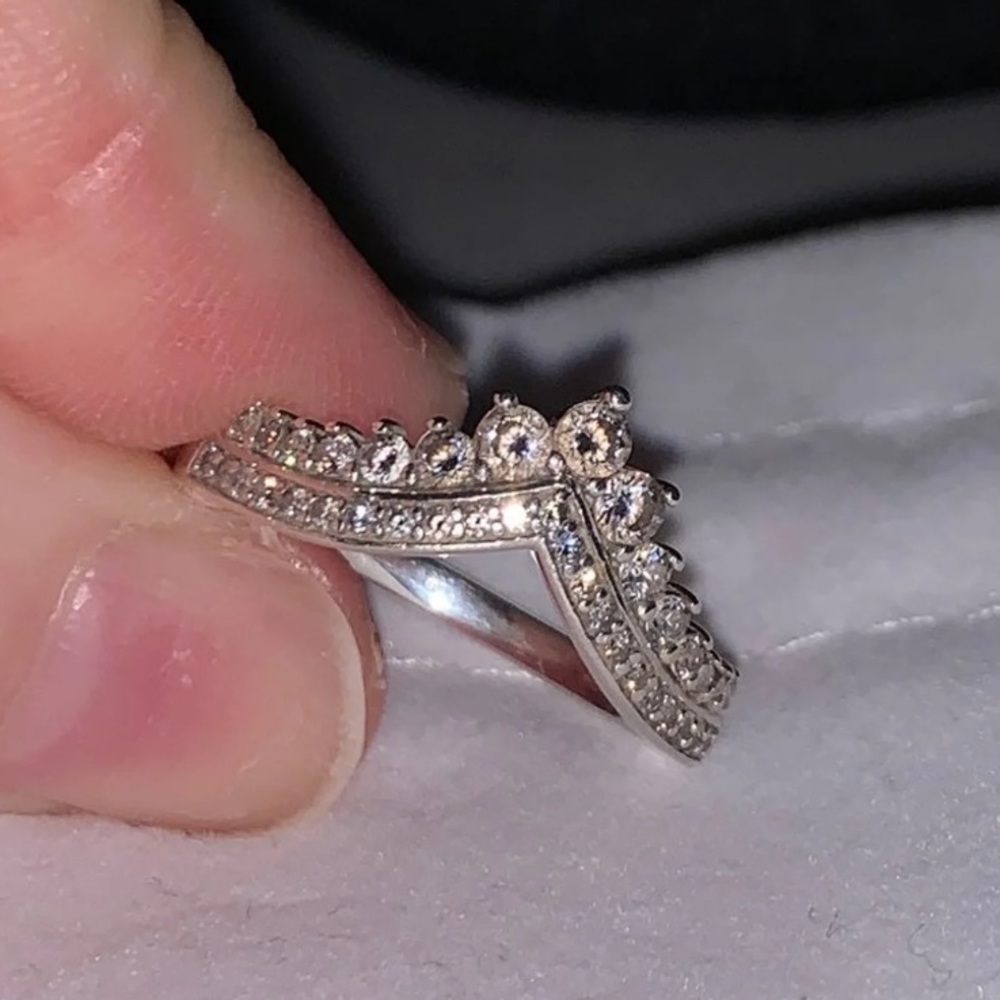 Pandora Sparkling Wishbone Ring Size 7.5 (56)